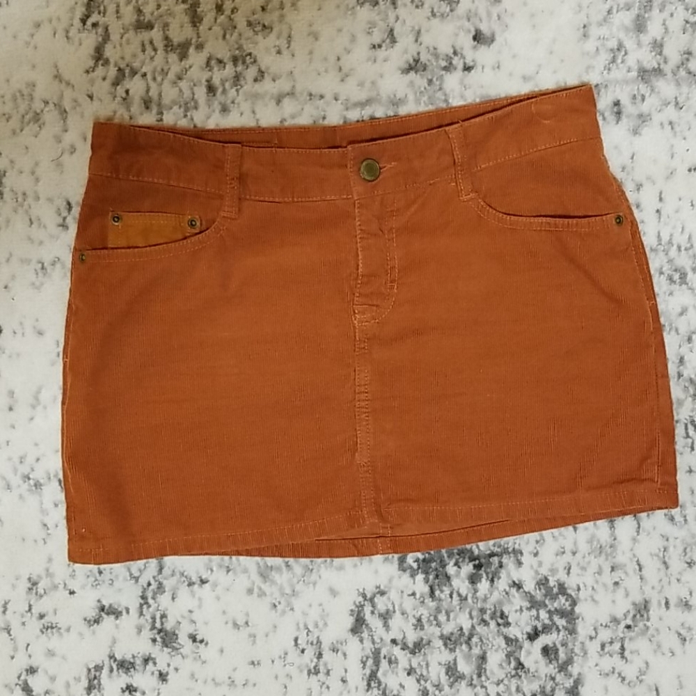 Corduroy mini skirt